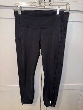 Athleta Ultimate Run 7/8 Tight Black Mesh Zip Pocket Leggings M/P